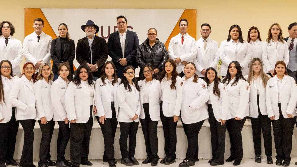 Inician clases de la licenciatura en Medicina General y Comunitaria en la UES
